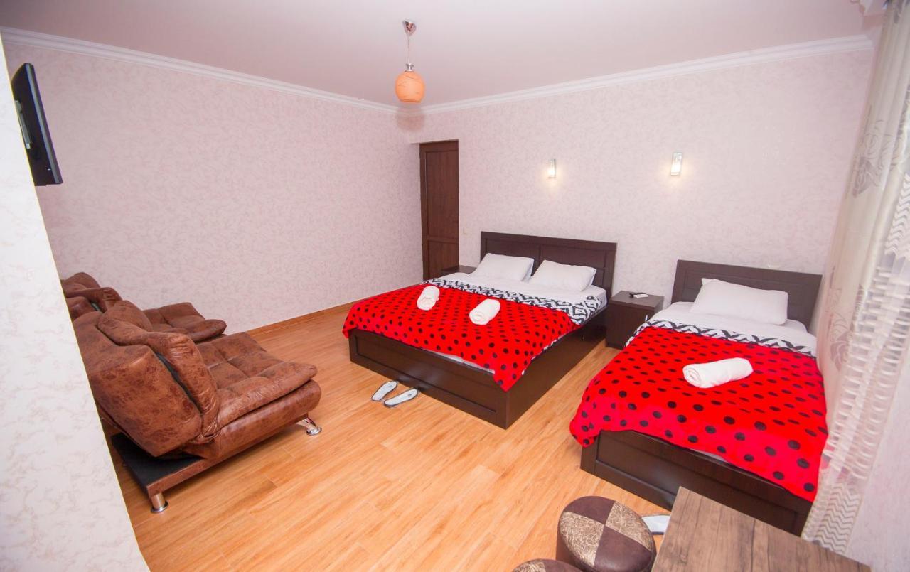 Hotel Elegant 2 Тбілісі Екстер'єр фото