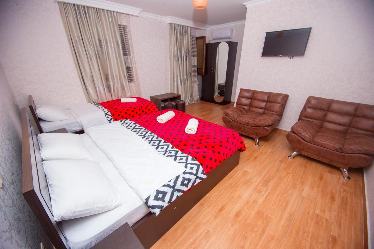 Hotel Elegant 2 Тбілісі Екстер'єр фото